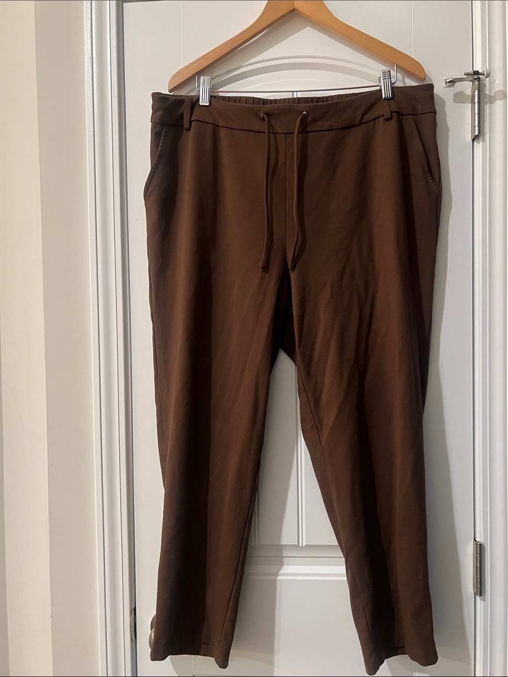 Chocolate Stretch Pull on pants